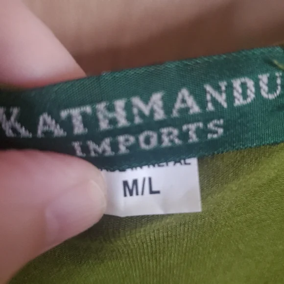 Kathmandu Imports bought from a boutique,size M/L - Picture 6 of 6